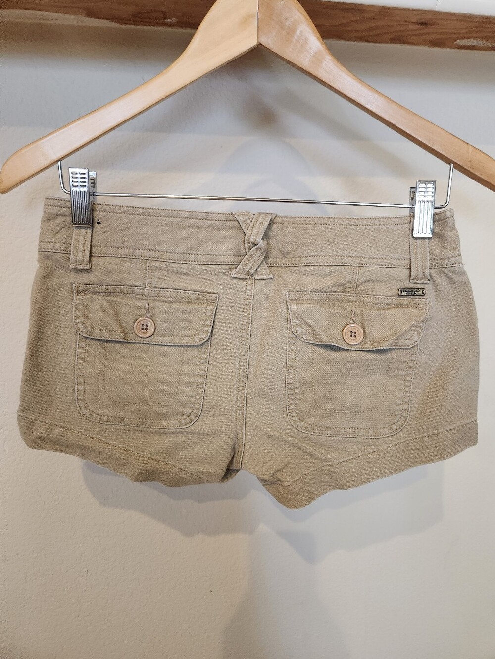 Abercrombie & Fitch Beige/Tan Low-Rise Jean Shorts - Picture 2 of 7